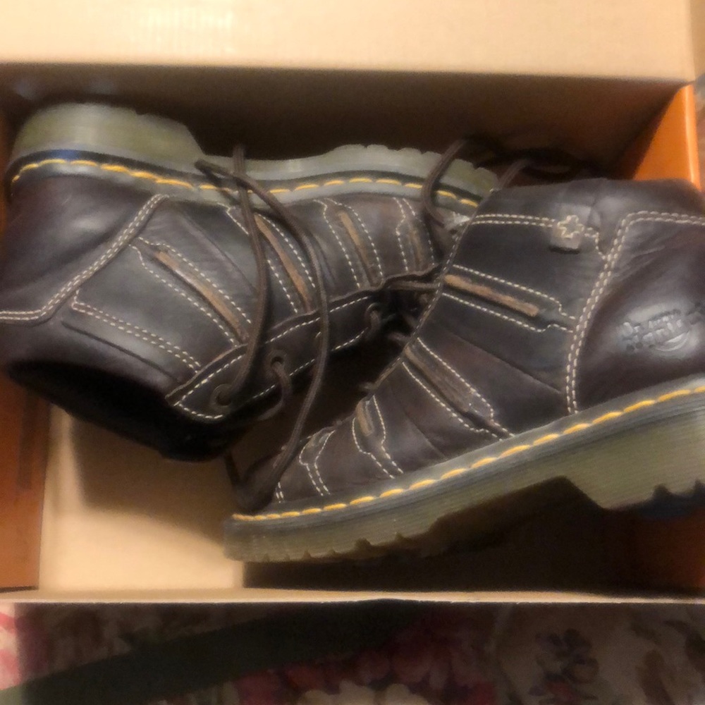 Dr. Martens Saxon Ankle Boot